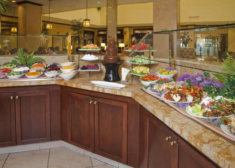 Hyatt Regency West Hotel