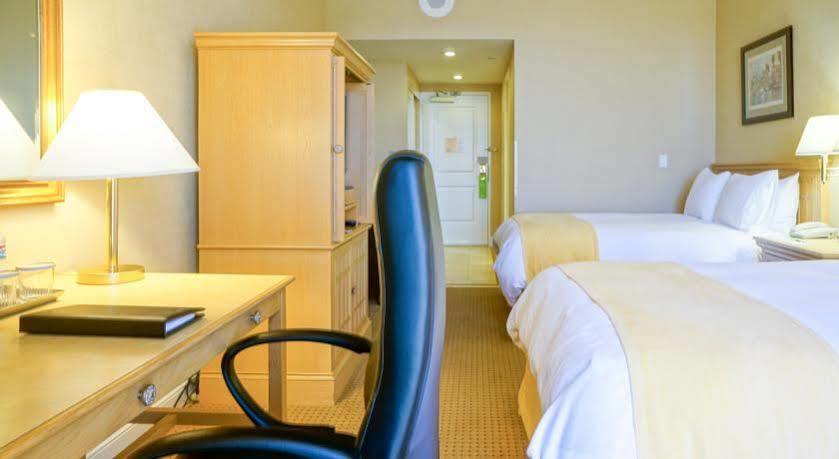 Hyatt Regency West Newport Beach